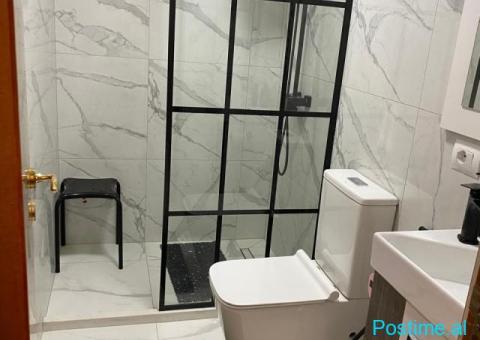 JEPET APARTAMENT ME QERA,PRANE GALERI 17 NENTORI - 8/9