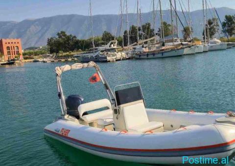 Gomone Flyer 575+ Motor Yamaha 150hp - 2/4