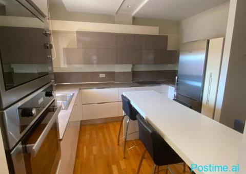 JEPET AMBIENT ZYRE ME QERA, BLLOK - 3/8