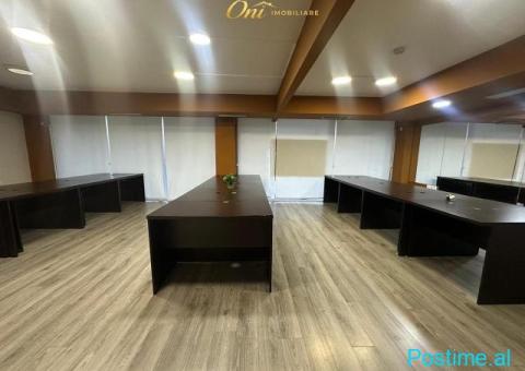 JEPET AMBIENT ZYRE ME QERA 200M2 GJIMNAZI PETRO NINI - 3/5