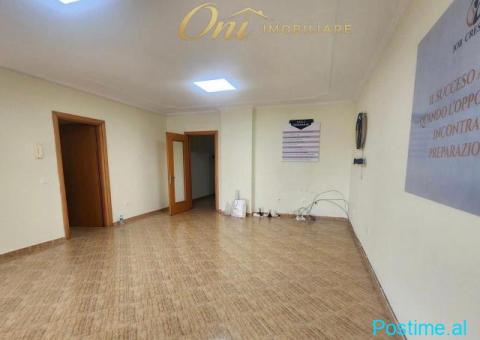 JEPET AMBIENT ZYRE ME QERA 106M2 ZOGU I ZI - 3/5