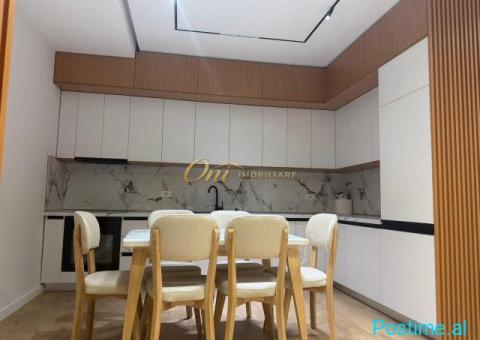 RRUGA 5 MAJI APARTAMENT PER QERA 2+1+2 - 6/8