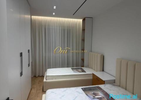 RRUGA 5 MAJI APARTAMENT PER QERA 2+1+2 - 7/8