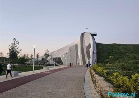 TOKE PER SHITJE BUZE PRANE ECOPARK, DURRËS - 7/10