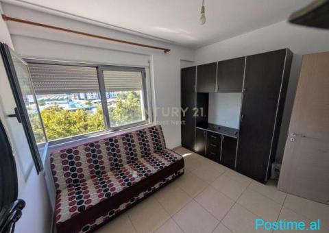 JEPET ME QIRA APARTAMENT 2+1 – 5 MAJI 55,000 Lekë /Mua - 1/5