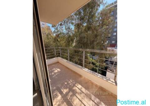 +355698329326 Apartament 2+1 Me Qira në Plazh Rrota e Kuqe, - 1/10