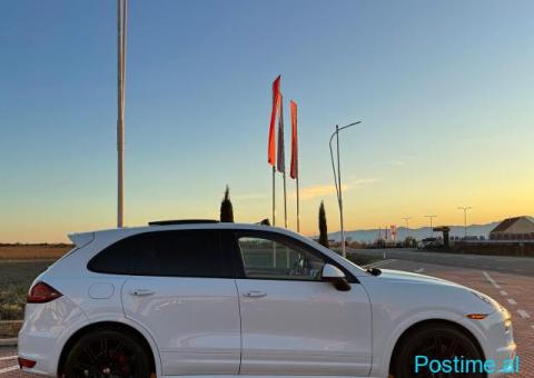 Porsche Cayenne GTS - 2/10