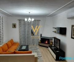 JEPET HYRJE 5+1+2+BLK ME QIRA NE ALI DEM 1.300 EURO
