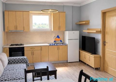 JEPET ME QERA APARTAMENT 2+1 'MINISTRIA E ARSIMIT, MINE PEZA - 5/5