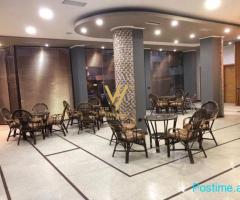 JEPET LOKAL 350 M2 ME QIRA TE RR. ILIRIA DURRES 200.000 LEKE