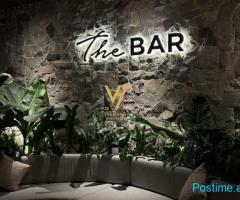 JEPET BAR LOUNGE ME QIRA TE BULEVARDI ZHAN D’ARK 260.000 LEK