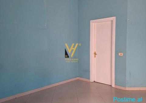 JEPET DYQAN 25 M2 ME QERA TE KOMUNA PARISIT 50.000 LEKE