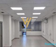 JEPET AMBIENT 220 M2 ME QIRA TE QENDRA CONDOR 4.400 EURO