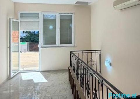 🏢✨ JEPET ME QIRA GODINË 2-KATËSHE | RRUGA E ELBASANIT 📍 V - 1/4