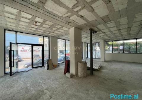 0685062709Jepet me qira ambient 350m2 prane tregut industria - 1/6
