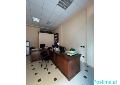 0685062709JEPET AMBJENT ME QIRA PRANË KOPSHTIT 'SOTIR NOKA', - 1/4