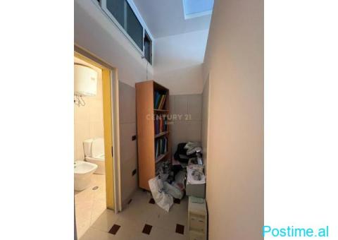 0685062709JEPET AMBJENT ME QIRA PRANË KOPSHTIT 'SOTIR NOKA', - 3/4