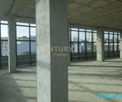 0686051712AMBIENT KOMERCIAL MULTIFUNKSIONAL ME QIRA, DURRES!
