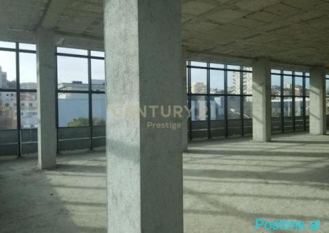 0686051712AMBIENT KOMERCIAL MULTIFUNKSIONAL ME QIRA, DURRES! - 4/4