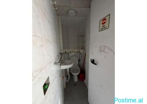 0686051712JEPET ME QIRA DYQAN PRANE MARKATES, DURRES ! - 5/8
