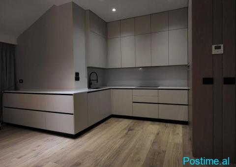 🏡 JEPET ME QIRA – DUPLEX 3+1+2 + POST PARKIMI | PRANË KODRË - 9/10