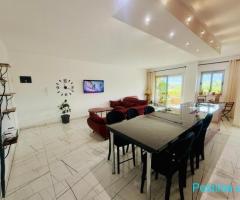 Jepet me qira apartament ose dhe për ambjent komercial 137m2