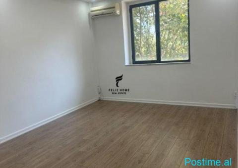 ZYRE ME QERA 120 M2 BULEVADI ZOGU I PARE 130.000 LEKE FH-878 - 2/4