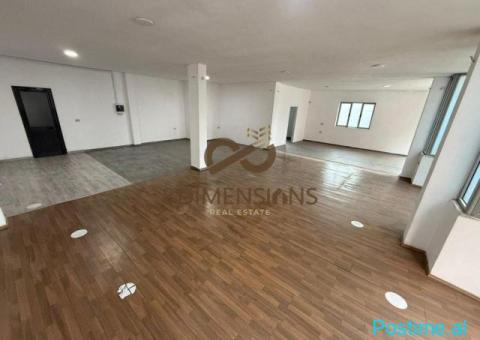 AMBJENT BIZNESI ME QERA ( D828A-15 ) - 1/5
