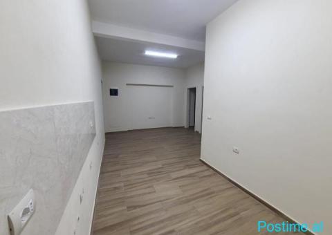 Zyrë me Qera 75 m² te Bulevardi Zogu I - 3/8