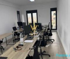JEPET ZYRE 107 M2 ME QIRA TE RRUGA E ELBASANIT 900 EURO