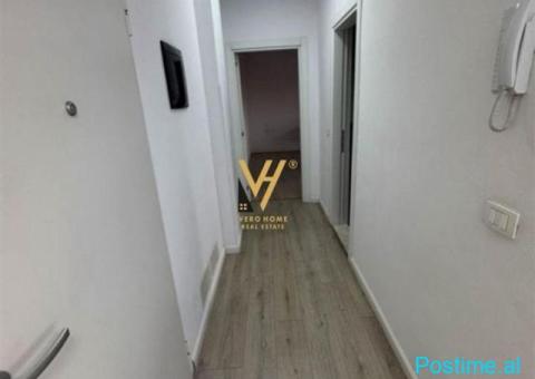 JEPET ZYRE 107 M2 ME QIRA TE RRUGA E ELBASANIT 900 EURO - 3/4