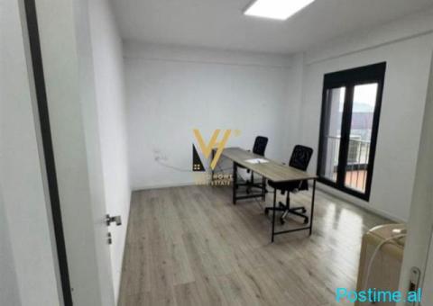 JEPET ZYRE 107 M2 ME QIRA TE RRUGA E ELBASANIT 900 EURO - 4/4