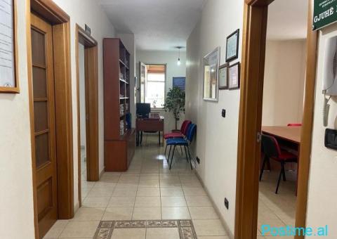 Ambjent Zyre / Shërbimi me Qera – Don Bosko - 1/10