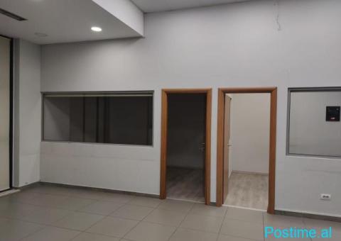 Jepet me qera Ambjent Komercial pranë Kristal Center - 1/10