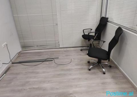 Jepet me qera Ambjent Komercial pranë Kristal Center - 3/10
