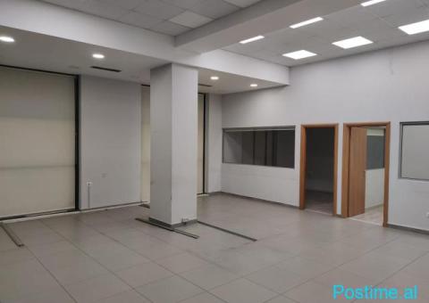 Jepet me qera Ambjent Komercial pranë Kristal Center - 9/10