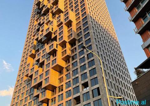 Jepet me qera Ambjent Komercial / Zyrë Premium – Downtown