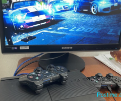 PS3 I kompletuar me çip dhe lojra 2 leva
