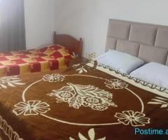 Jepet me qera Apartament 1+1 prane Rruges Ura D8241Z-77