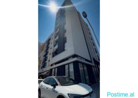 2+1 PËR SHITJE – PAS AMERICAN 2, RRUGA E DIBRËS 198,000 € - 1/3