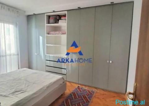 JEPET APARTAMENT ME QERA 1+1 'MYSLYM SHYRI' 55.000 LEKE - 3/4