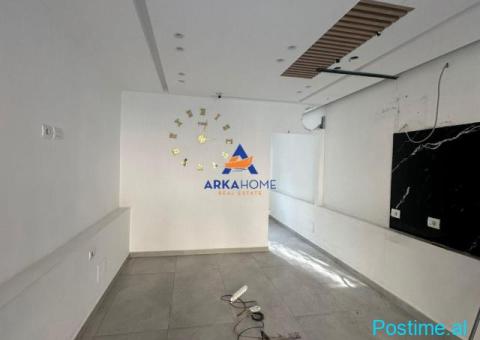 JEPET AMBIENT BIZNESI ME QERA BUZE RRUGE 60M2 'ISH PARKU' 13 - 1/4