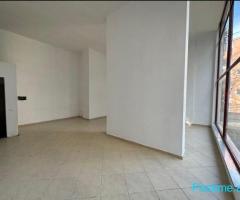 DYQAN ME QERA 60 M2 ISH TREGU ELEKTRIK 75.000 LEKE