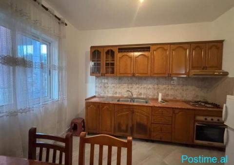 Jepet me qera shtepi 3+1 ne rrugen Dalip Topi Fresku Tirane - 2/10