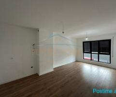 0694603851,Qera , Apartament 2+1+2 , Komuna e Parisit , Tira
