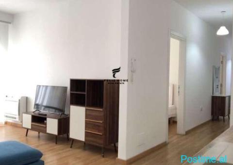 APARTAMENT ME QERA 2+1+2 RRUGA JORDAN MISJA 700 EURO - 1/4