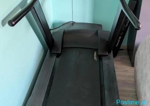 Piste Vrapi Life Fitness - 1/3