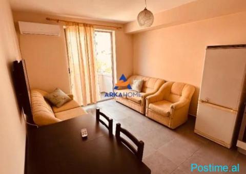 JEPET APARTAMENT 1+1+BALLKON ME QERA 'PRANE SHKOLLES SE BASH - 2/5