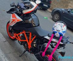 KTM 1290 superduke GT