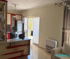 Jepet me qera apartament 2+1 i mobiluar